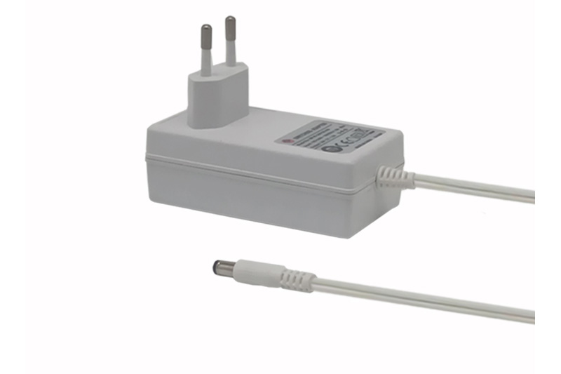 45W系列 醫(yī)療電源適配器