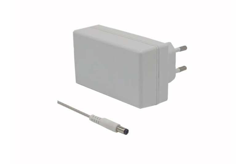 45W系列 醫(yī)療電源適配器