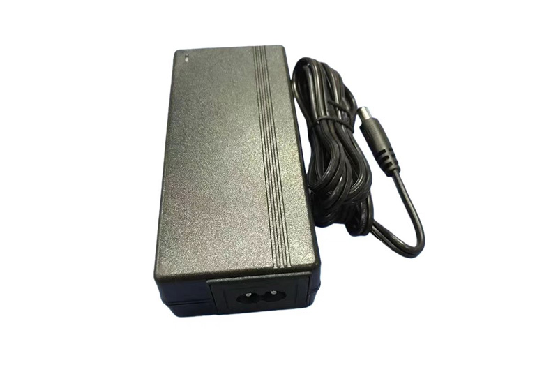 60W系列 醫(yī)療電源適配器